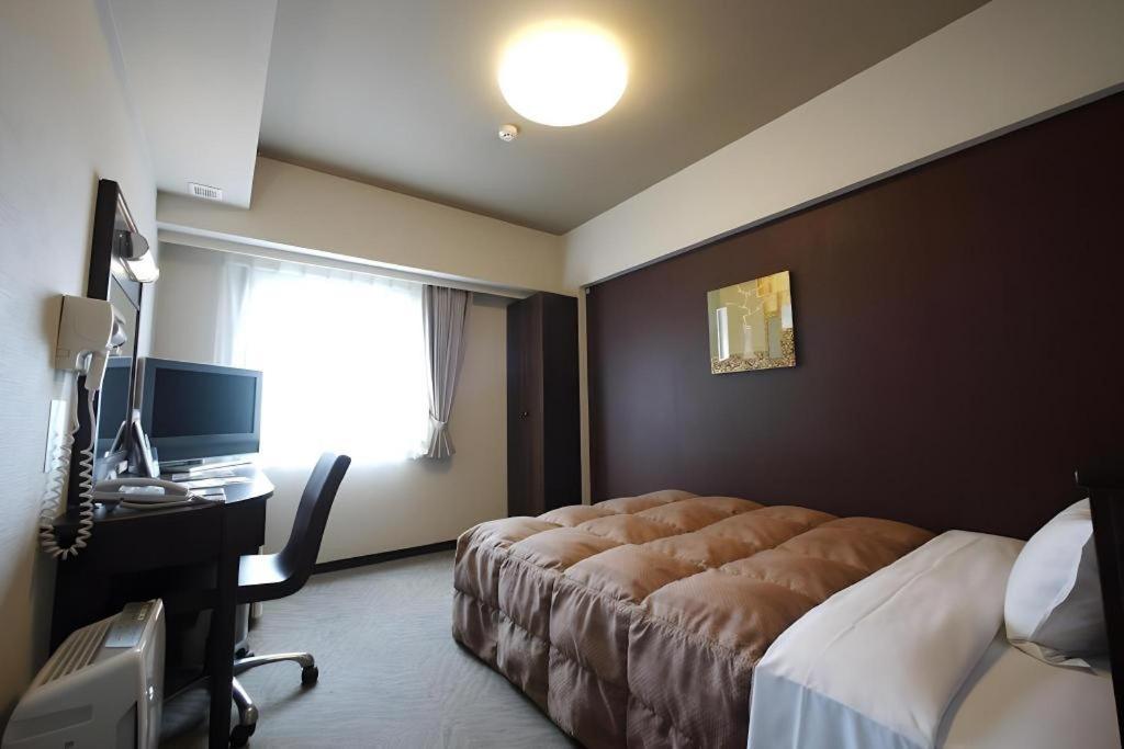Hotel Route Inn Hirosaki Ekimae Exterior foto